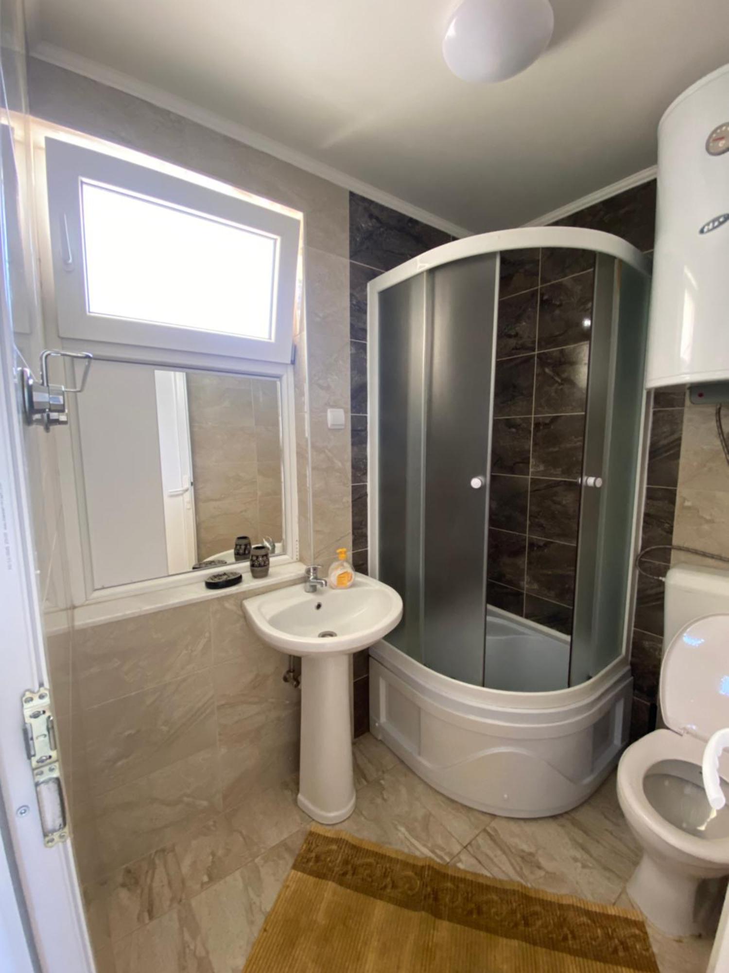 Risteski Guest House Elshani Εξωτερικό φωτογραφία